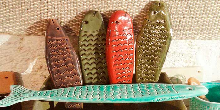 pesci in ceramica fatti a mano